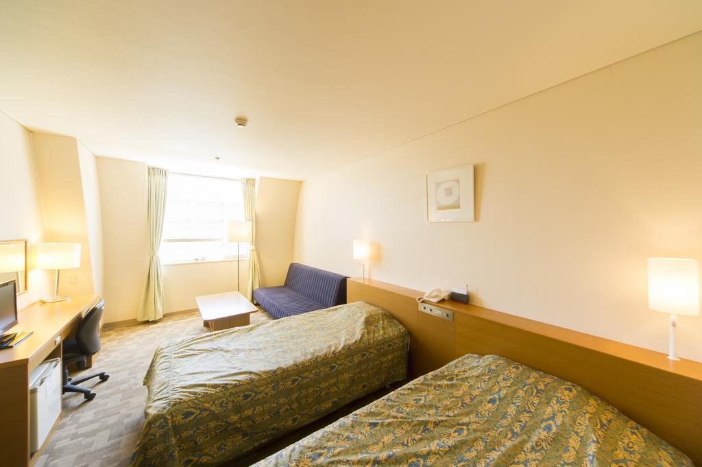 Hotel Hiroshima Sunplaza Номер фото