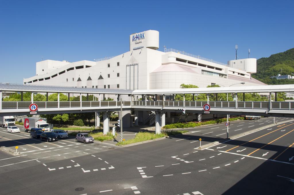 Hotel Hiroshima Sunplaza Экстерьер фото