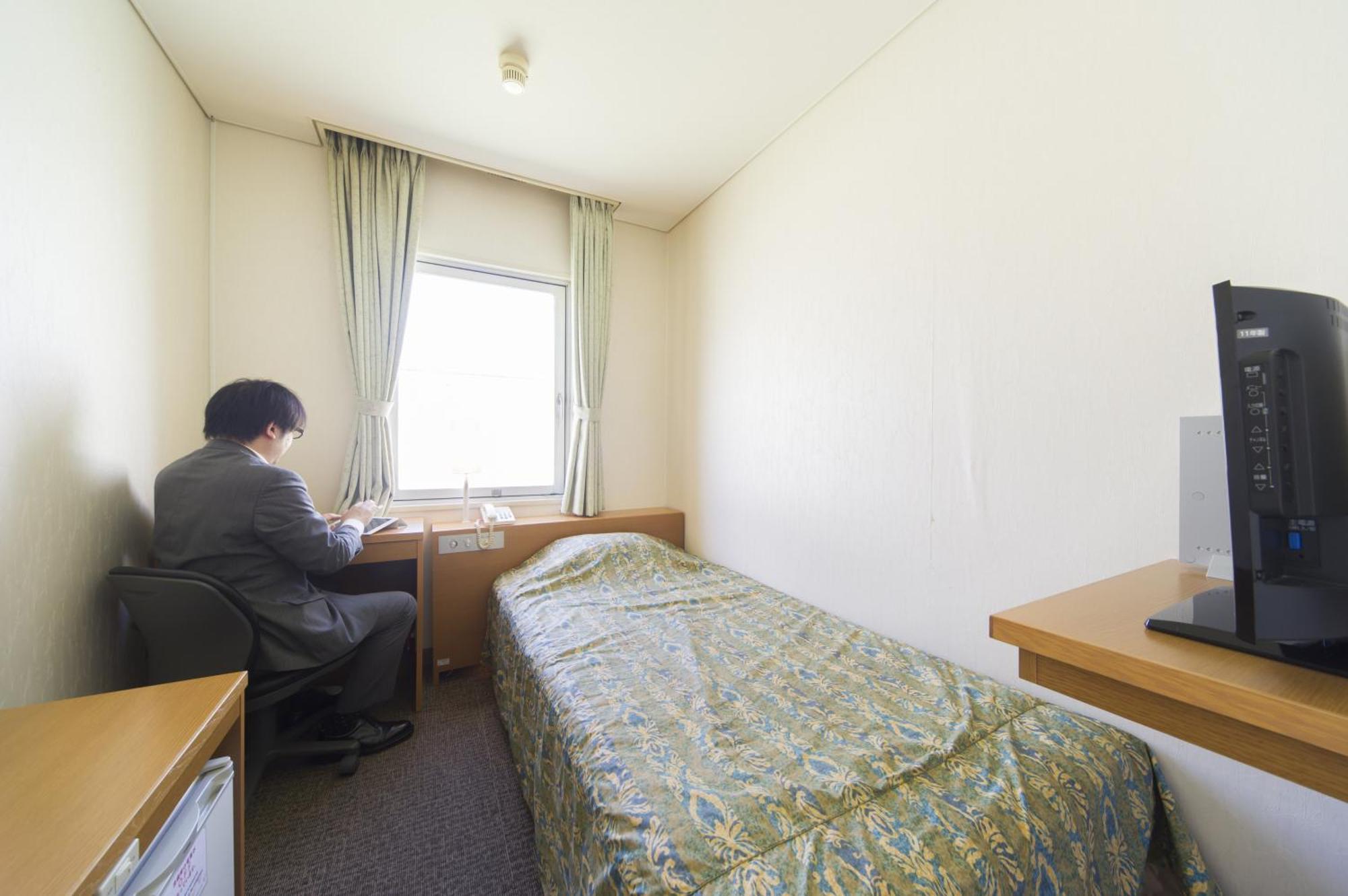 Hotel Hiroshima Sunplaza Номер фото