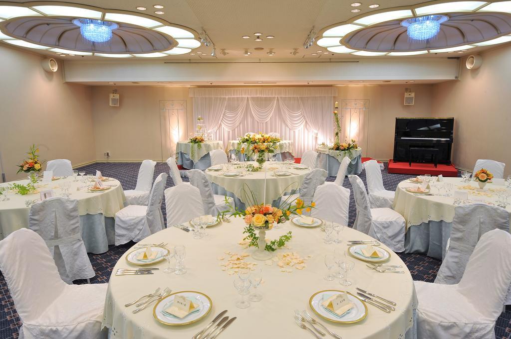 Hotel Hiroshima Sunplaza Экстерьер фото