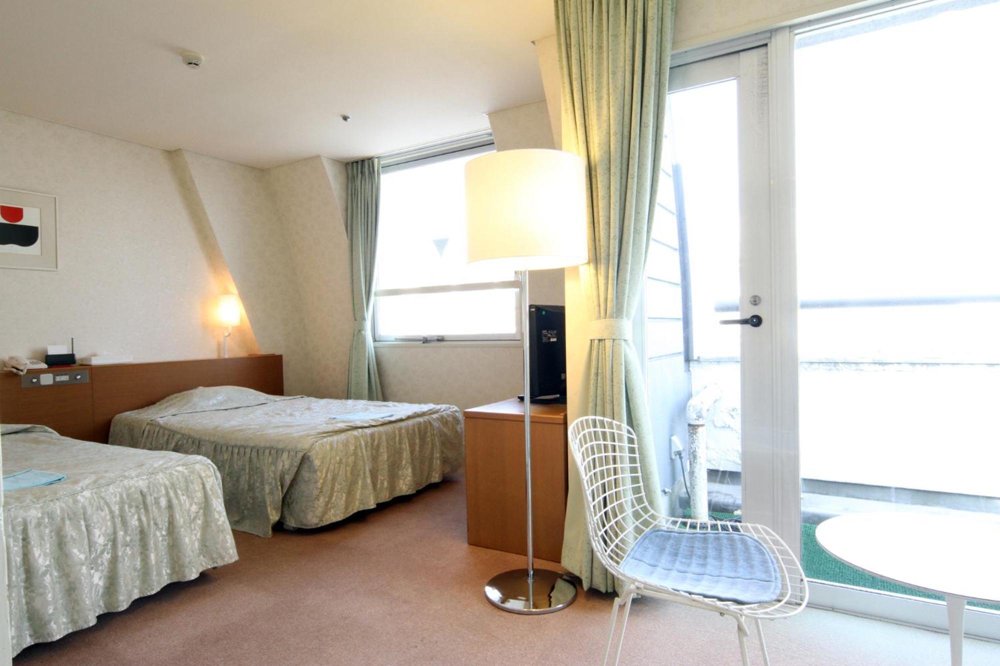 Hotel Hiroshima Sunplaza Экстерьер фото