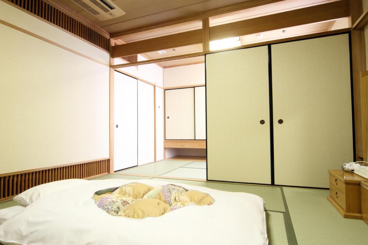 Hotel Hiroshima Sunplaza Экстерьер фото